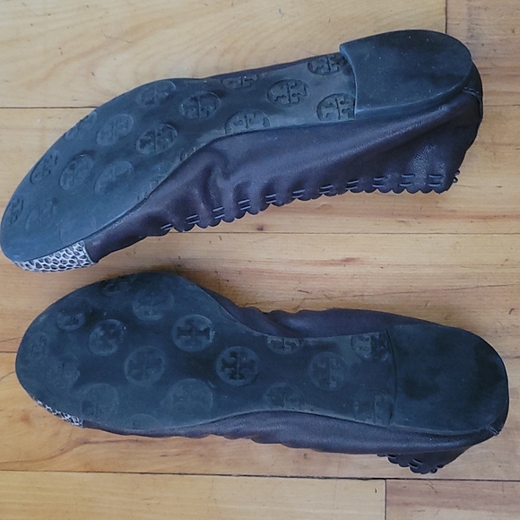 Tory Burch Abbey leather ballet flats in size 6. - Picture 3 of 4